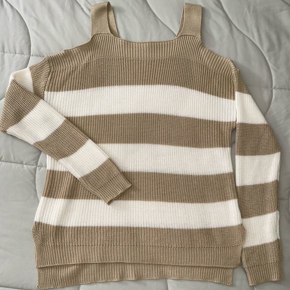 It’s Our Time | Cold Shoulder Sweater - Picture 2 of 4